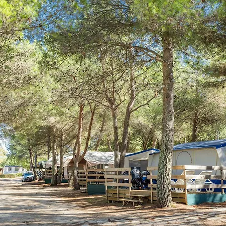 Tatil parkı Easyatent Tent Bijela Uvala *