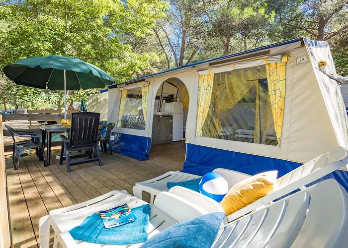 База отдыха Easyatent Tent Bijela Uvala Пореч